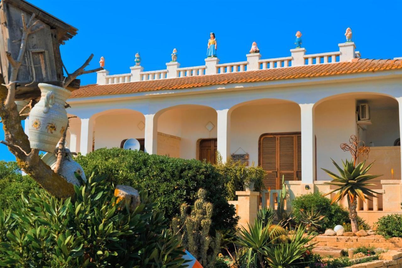 Villa Sette Nani Torre Lapillo Buitenkant foto
